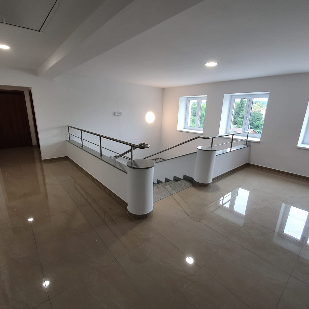 Pronájem bytu 1+kk 28 m² — photo 4