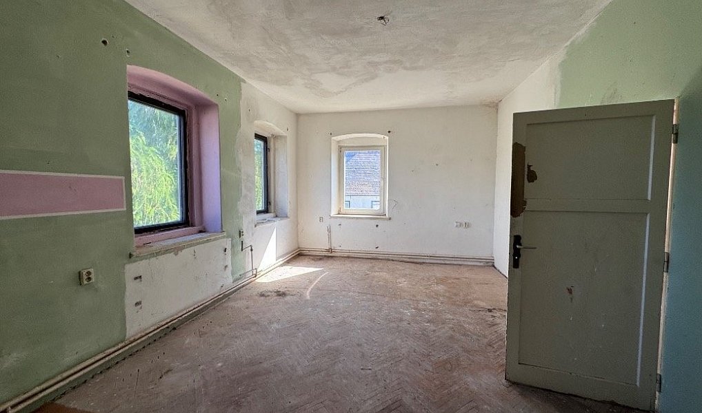 Prodej domu 510 m² s pozemkem 1 428 m², Varnsdorf – náhled fotky 12