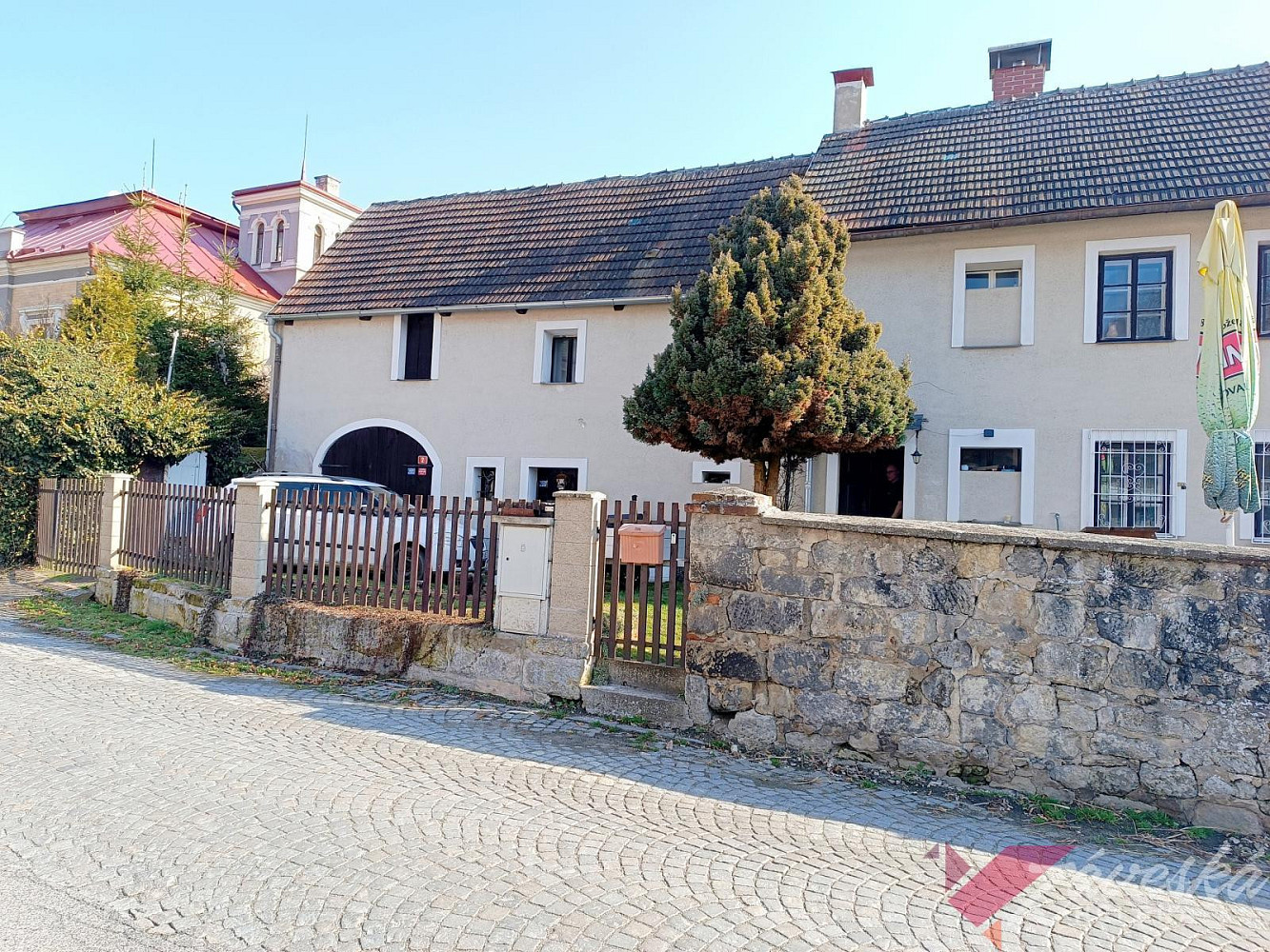 Prodej domu 100 m² s pozemkem 461 m² – fotografie 2