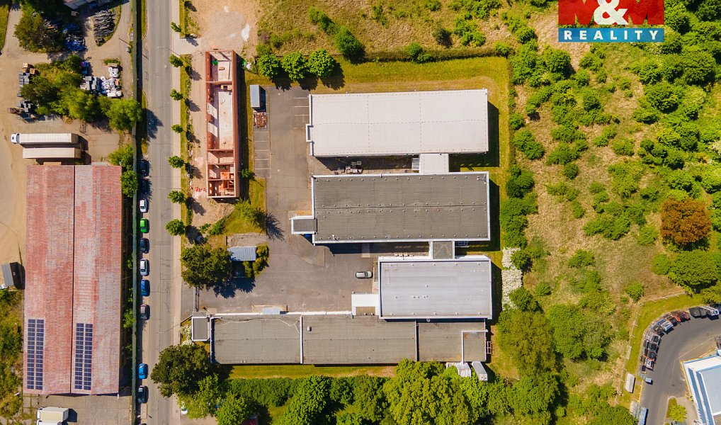 Prodej výrobních prostor 4 311 m², Rokycany – náhled fotky 12