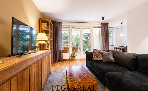 Prodej domu 201 m² s pozemkem 167 m², Högrova, Brno - Královo Pole