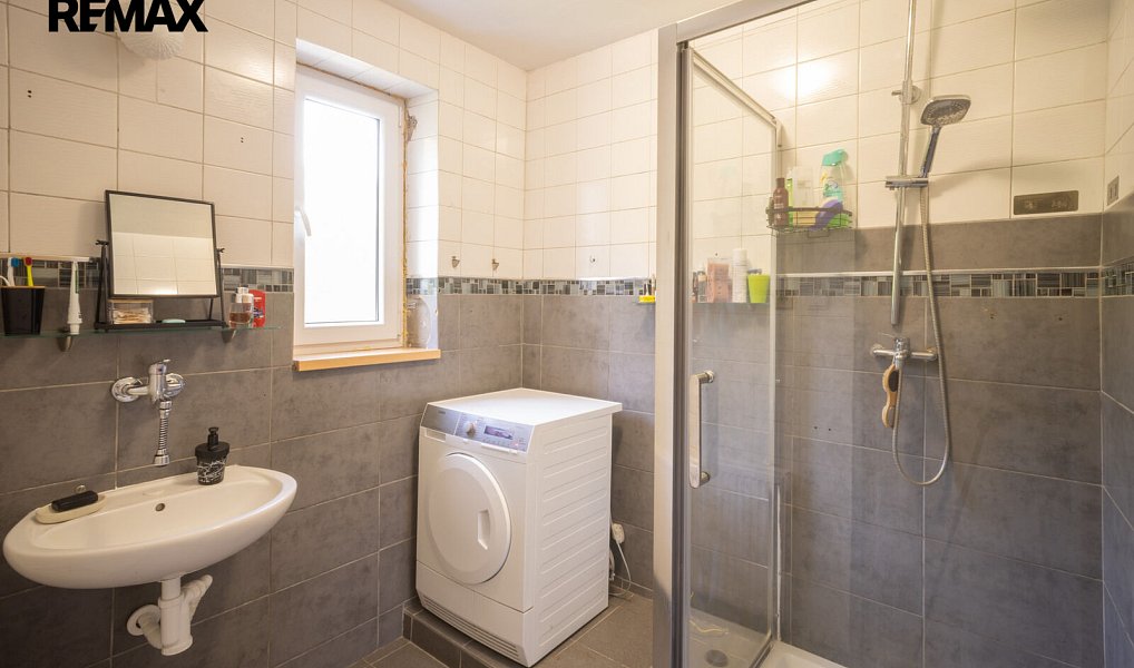 Prodej domu 291 m² s pozemkem 1 086 m², Těrlicko – náhled fotky 16
