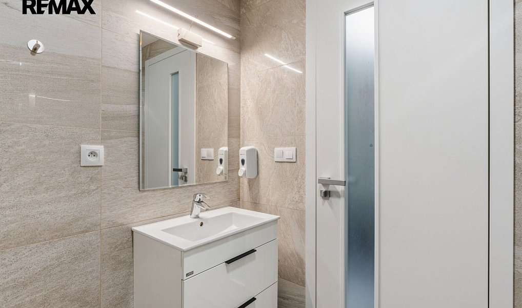 Prodej bytu 1+kk 36 m², Harrachov – náhled fotky 11