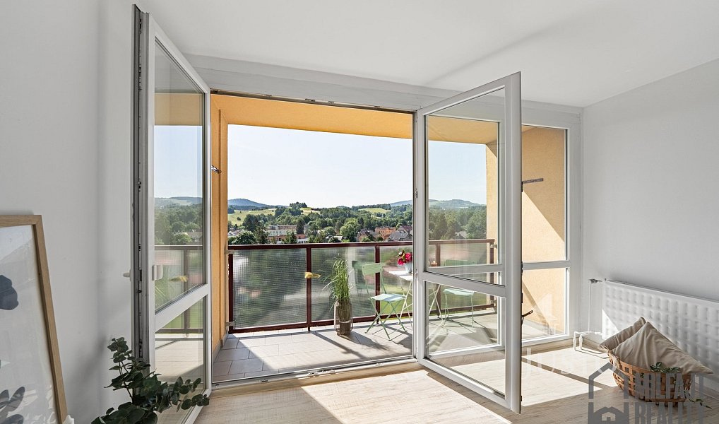 Prodej bytu 3+1 70 m², Liberec – náhled fotky 3