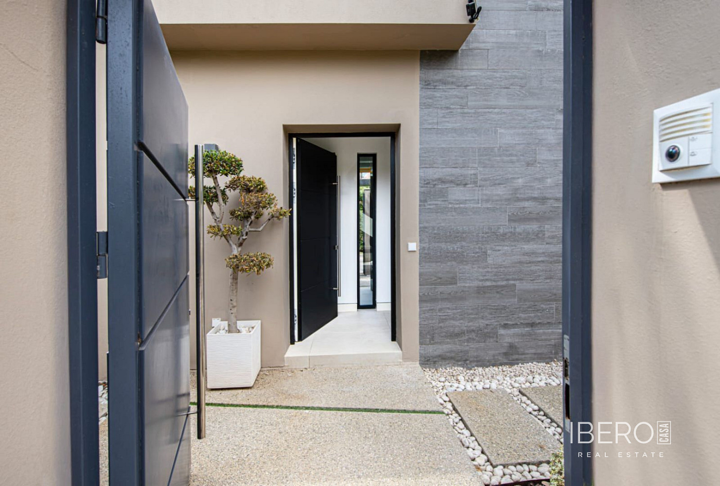 Prodej domu 393 m² s pozemkem 484 m² — photo 5