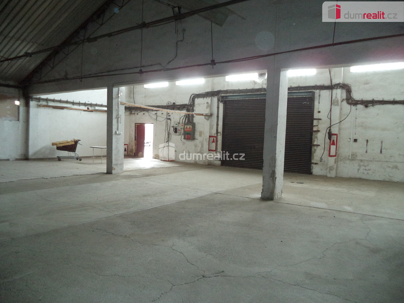 Pronájem výrobních prostor 704 m² — photo 5