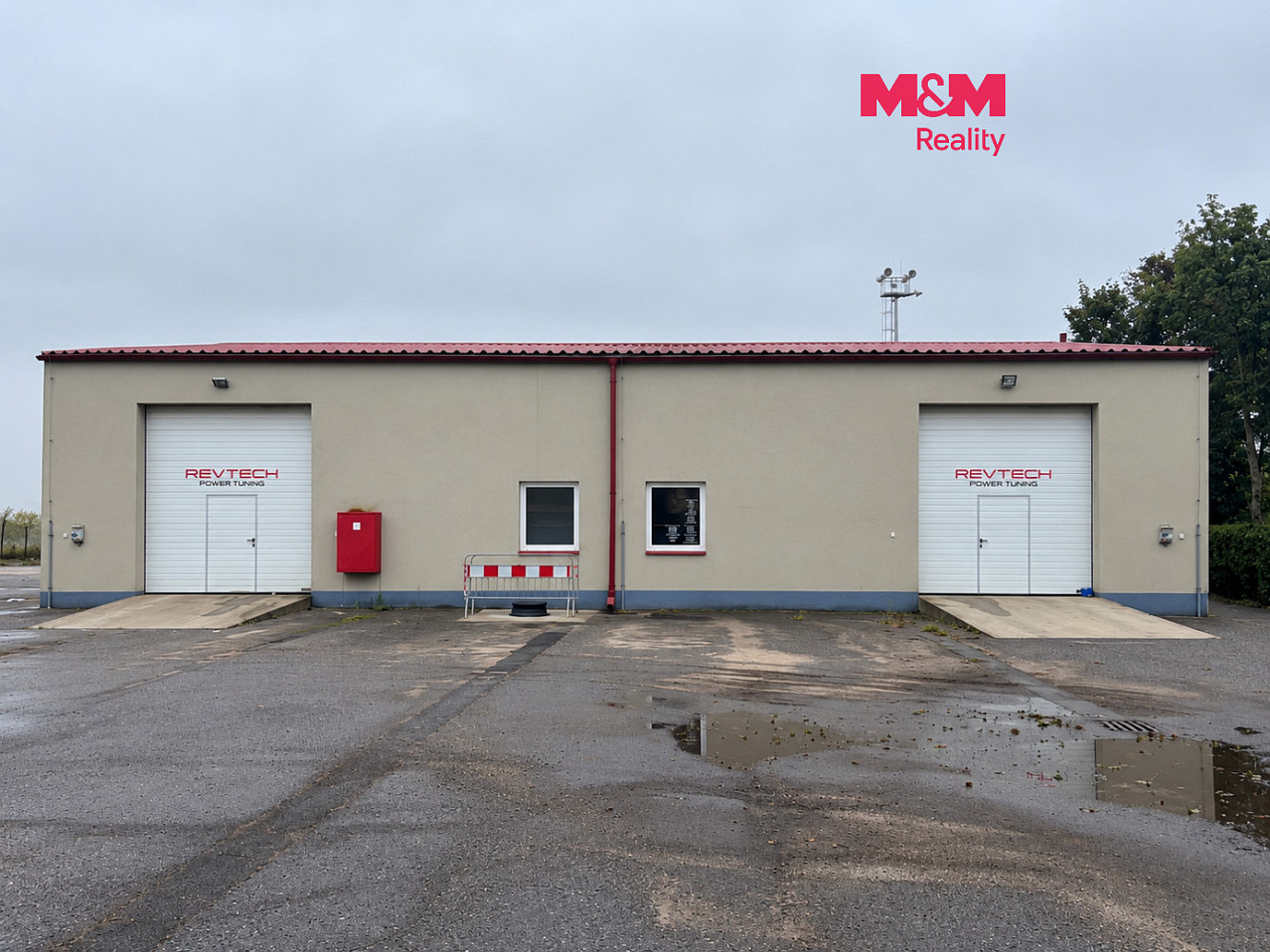 Pronájem skladovacích prostor 350 m²