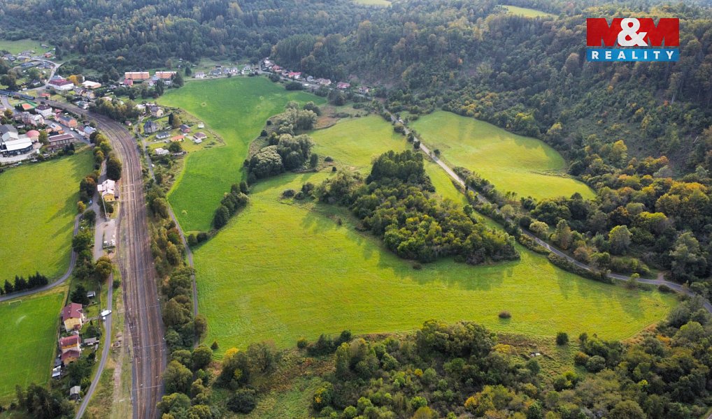 Prodej pole 60 343 m², Vojkovice – náhled fotky 3