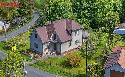 Prodej domu 130 m² s pozemkem 1 107 m², Zaječov - Kvaň, okres Beroun