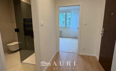 Prodej bytu 2+kk 45 m², Pražského, Praha 5 - Hlubočepy