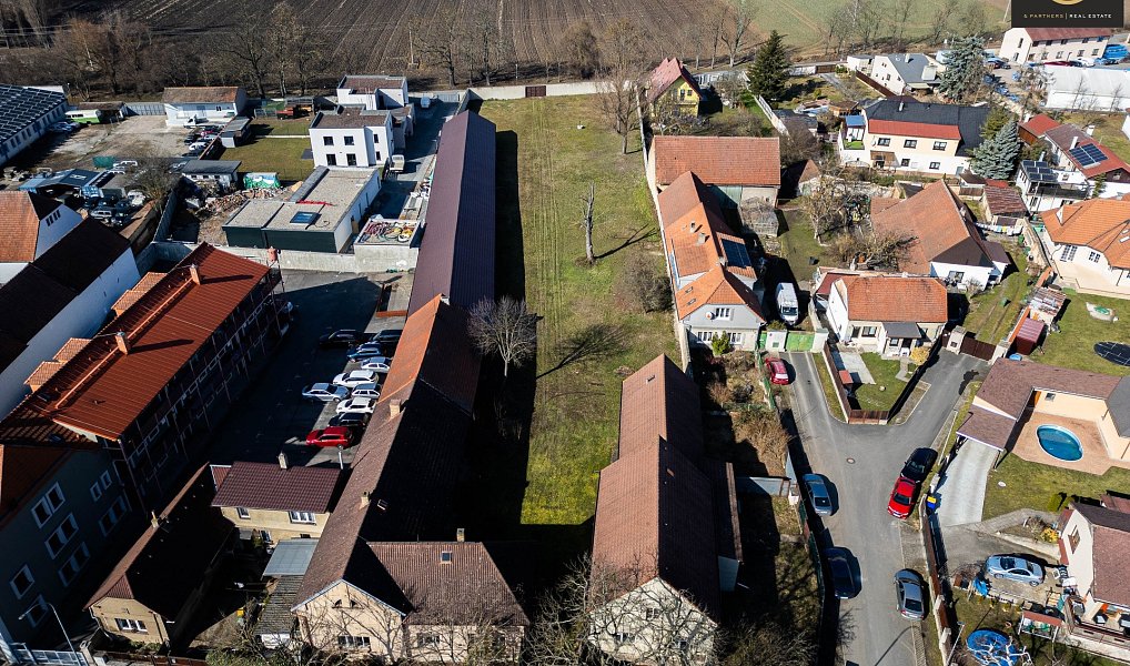 Prodej domu 305 m² s pozemkem 5 073 m², Rudná – náhled fotky 7
