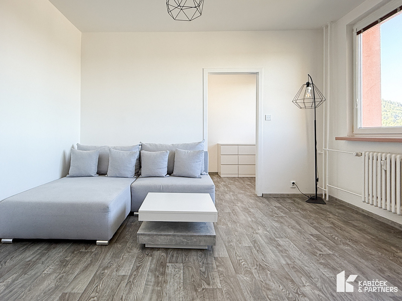 Pronájem bytu 2+1 42 m² — photo 3