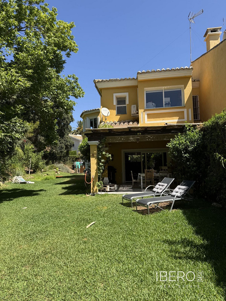 Prodej domu 178 m² s pozemkem 300 m²
