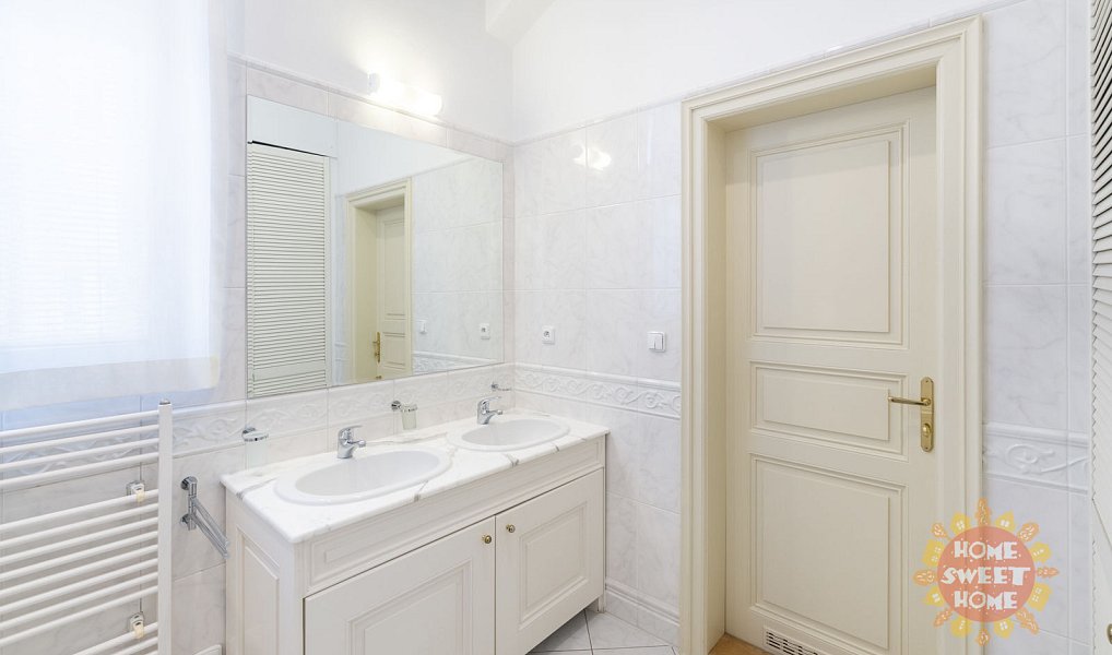 Pronájem bytu 4+kk 124 m², Praha – náhled fotky 13