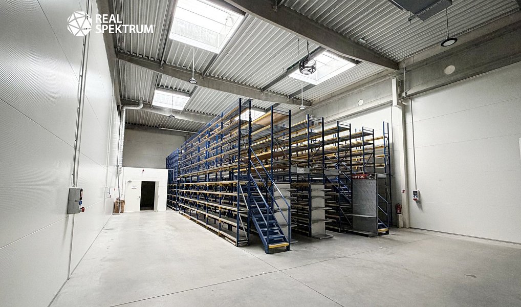 Pronájem skladovacích prostor 462 m², Znojmo – fotka 1 z 21
