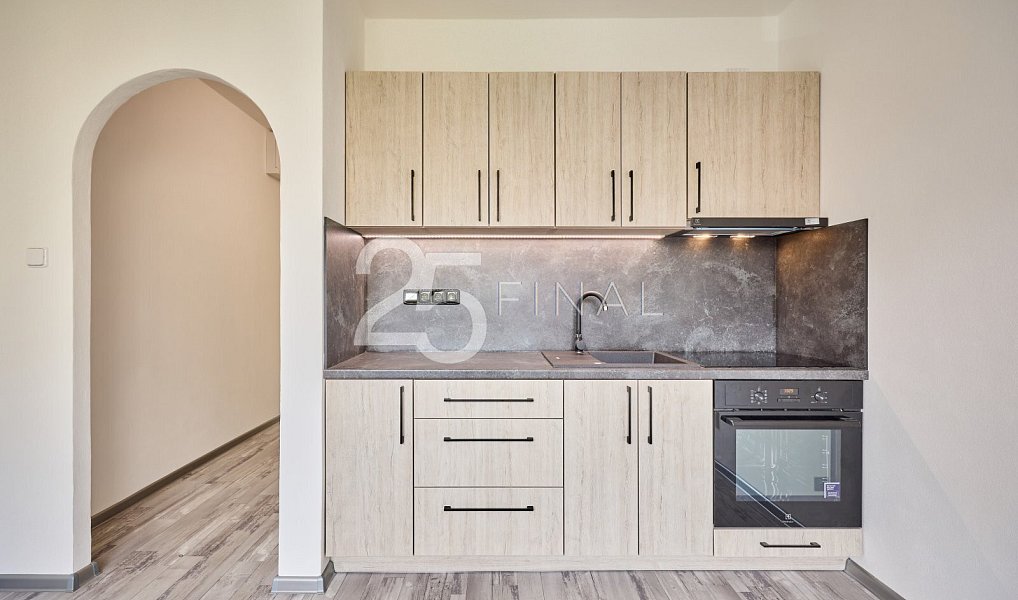 Prodej bytu 1+1 35 m², Úpice – náhled fotky 10