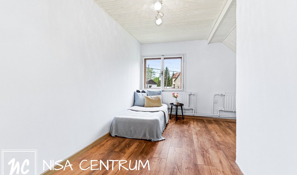 Prodej domu 220 m² s pozemkem 1 945 m², Hejnice – náhled fotky 10