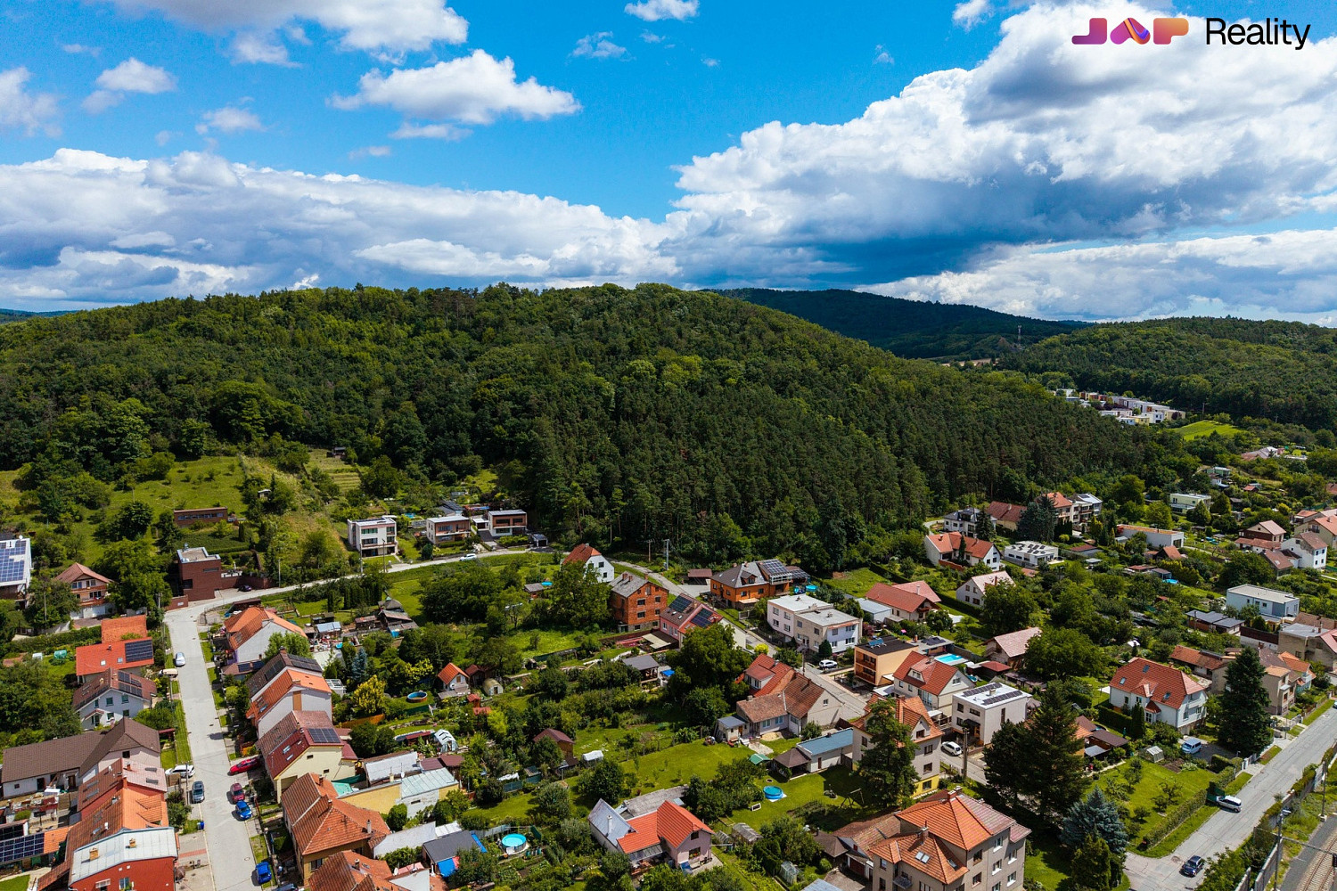 Prodej stavebního pozemku 1 276 m² – fotografie 3