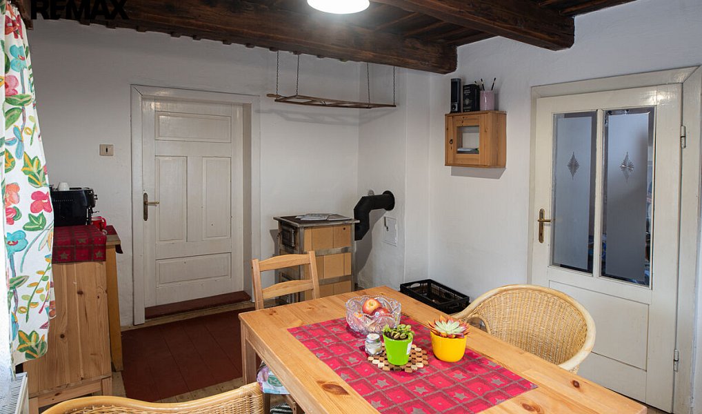 Prodej domu 600 m² s pozemkem 24 773 m², Velké Karlovice – náhled fotky 33