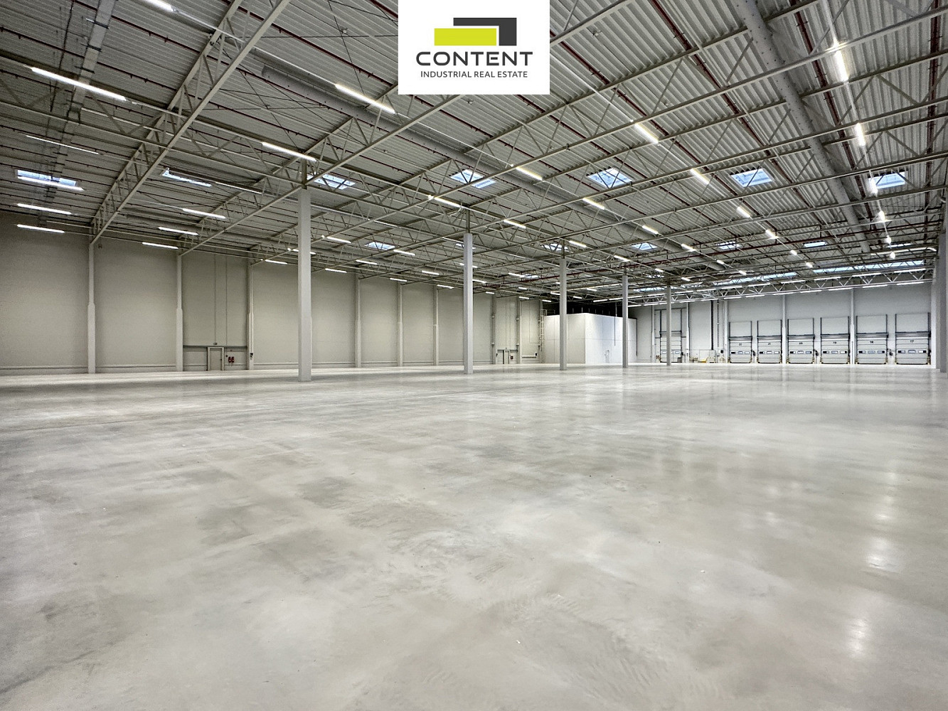 Pronájem skladovacích prostor 5 973 m² – fotografie 3