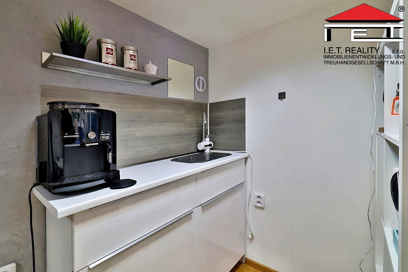 Pronájem obchodních prostor 38 m² – fotografie 4