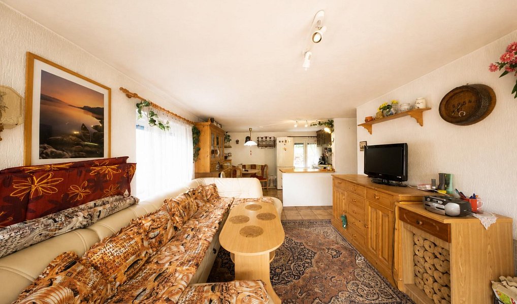 Prodej domu 120 m² s pozemkem 566 m², Tuchořice – náhled fotky 9