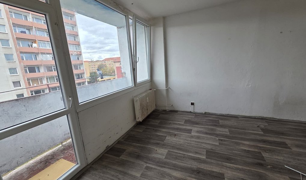 Pronájem bytu 3+1 62 m², Most – náhled fotky 3