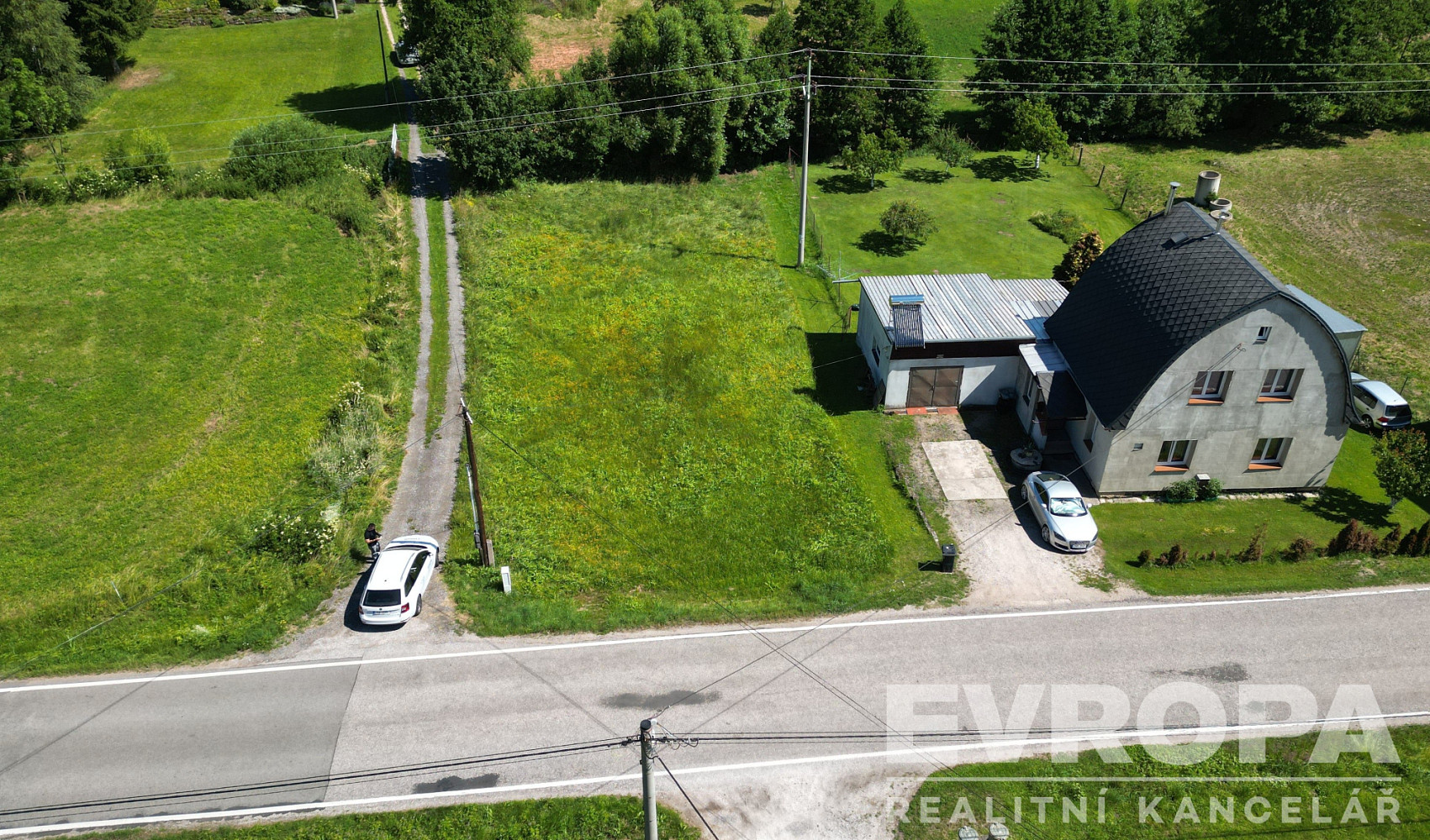 Prodej stavebního pozemku 811 m² – fotografie 4