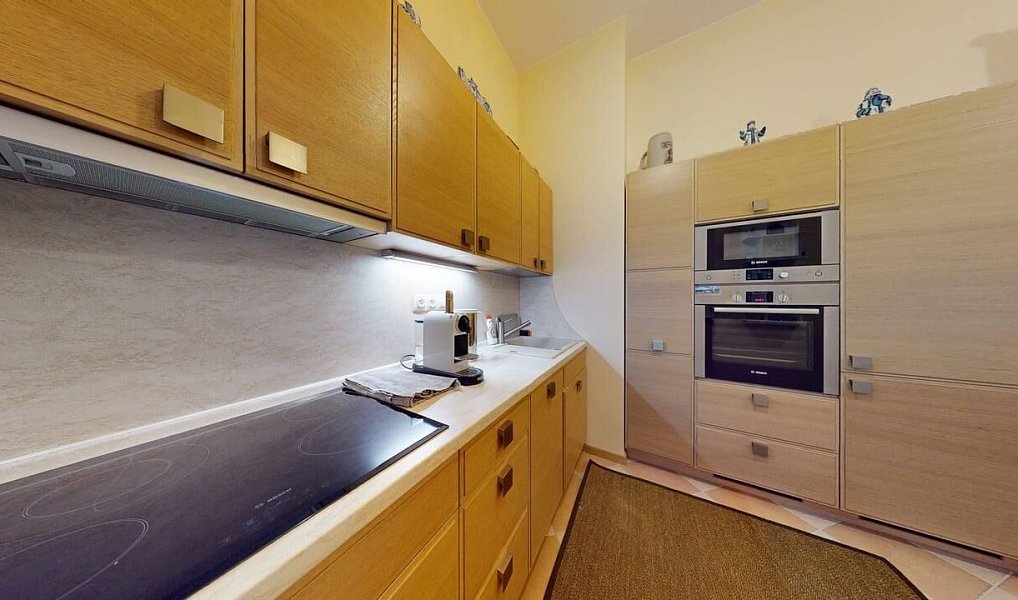Prodej bytu 2+1 64 m², Karlovy Vary – náhled fotky 8