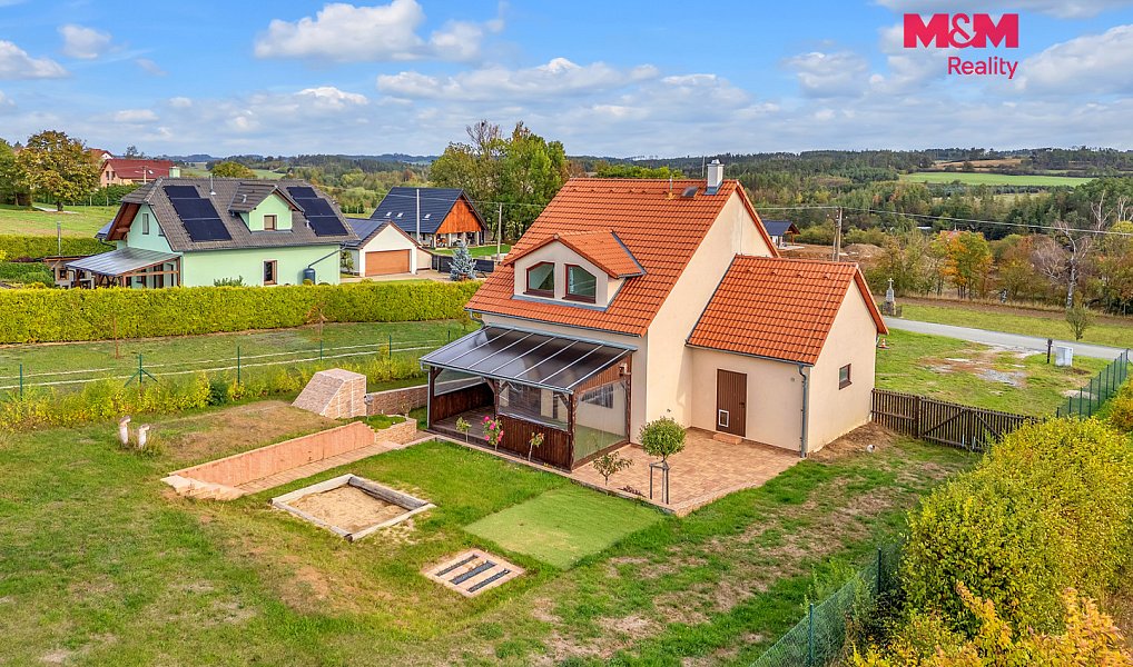 Prodej domu 136 m² s pozemkem 2 796 m², Tasov – náhled fotky 3