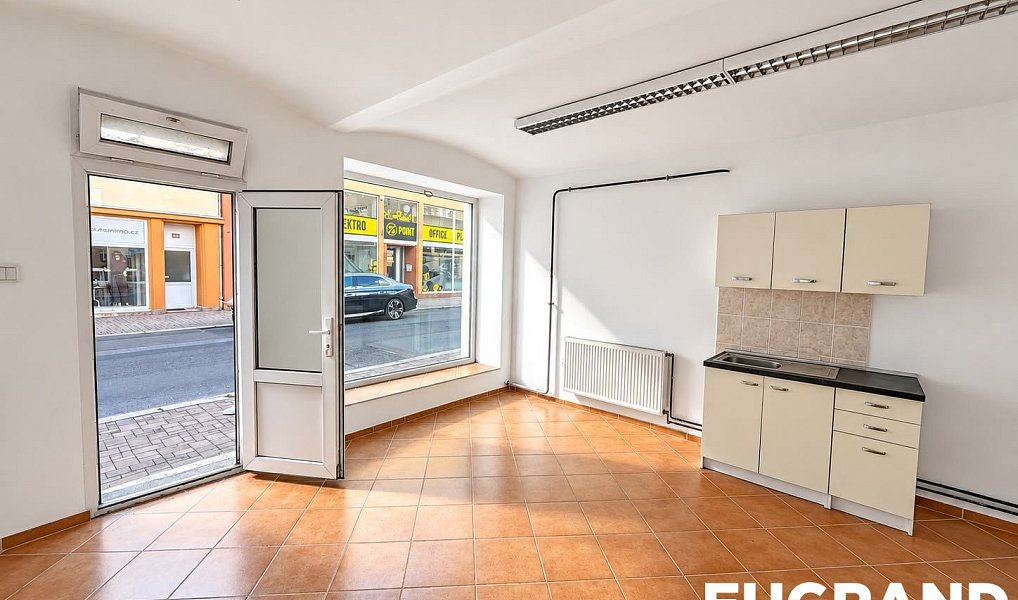 Pronájem obchodních prostor 65 m², Varnsdorf – náhled fotky 2