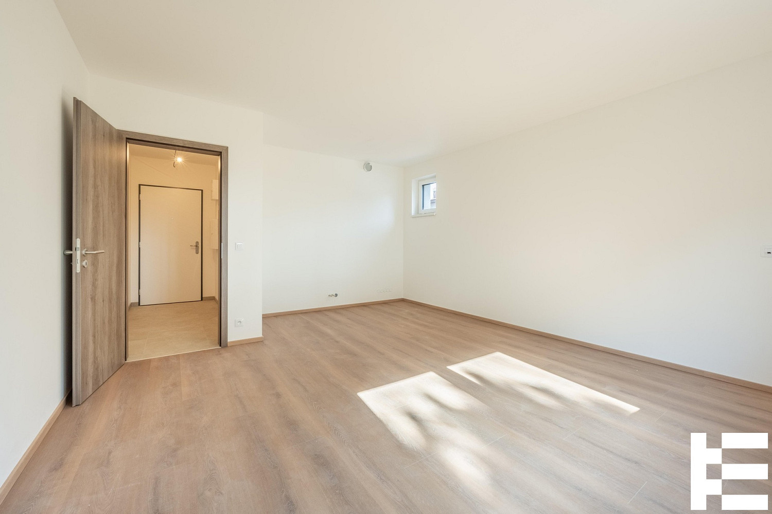 Prodej bytu 1+kk 34 m² – fotografie 3