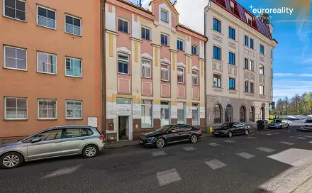 Prodej nájemního domu, činžáku 360 m², U Divadla, Sokolov