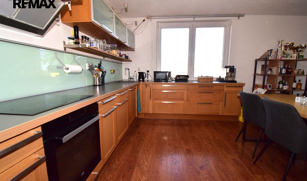 Prodej domu 222 m² s pozemkem 1 115 m², Oslov – náhled fotky 7