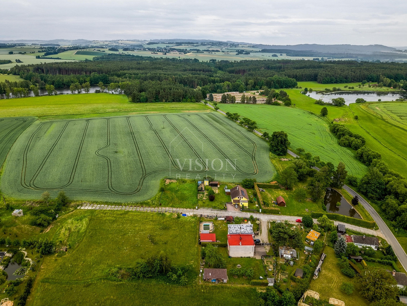 Prodej stavebního pozemku 751 m² – fotografie 3