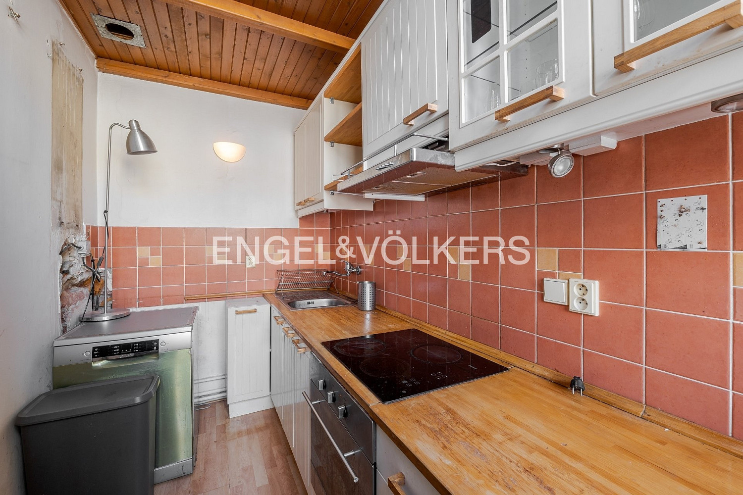 Pronájem bytu 3+1 126 m² – fotografie 2