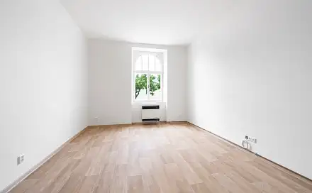 Pronájem bytu 1+1 48 m², Korandova, Plzeň - Jižní Předměstí