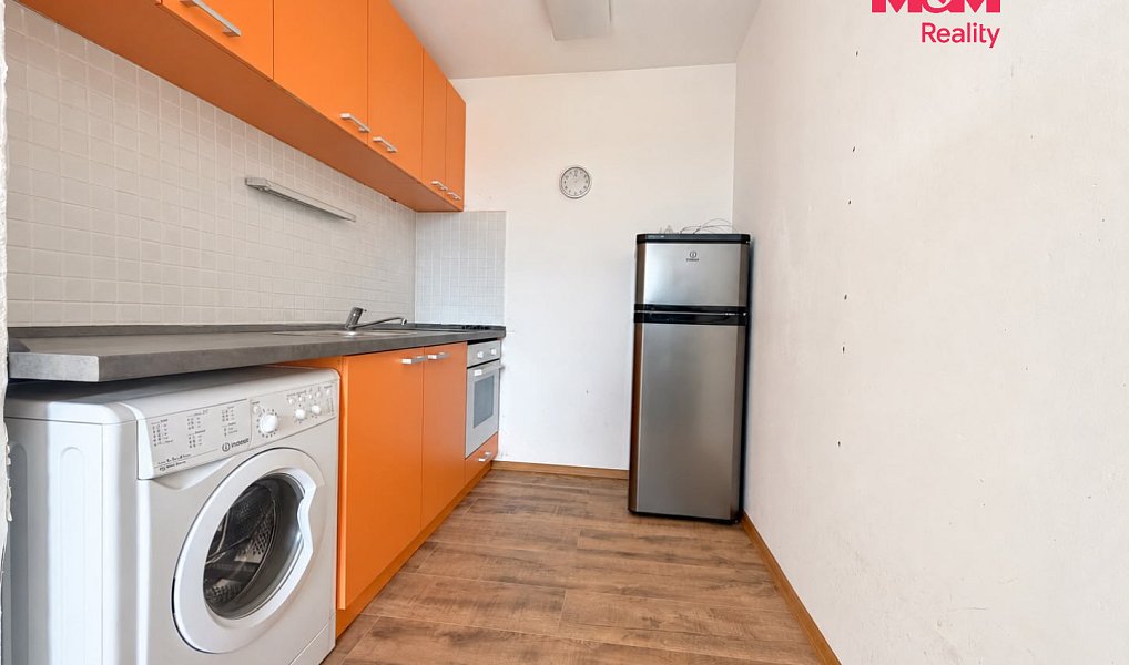 Pronájem bytu 1+kk 36 m², Praha – náhled fotky 2