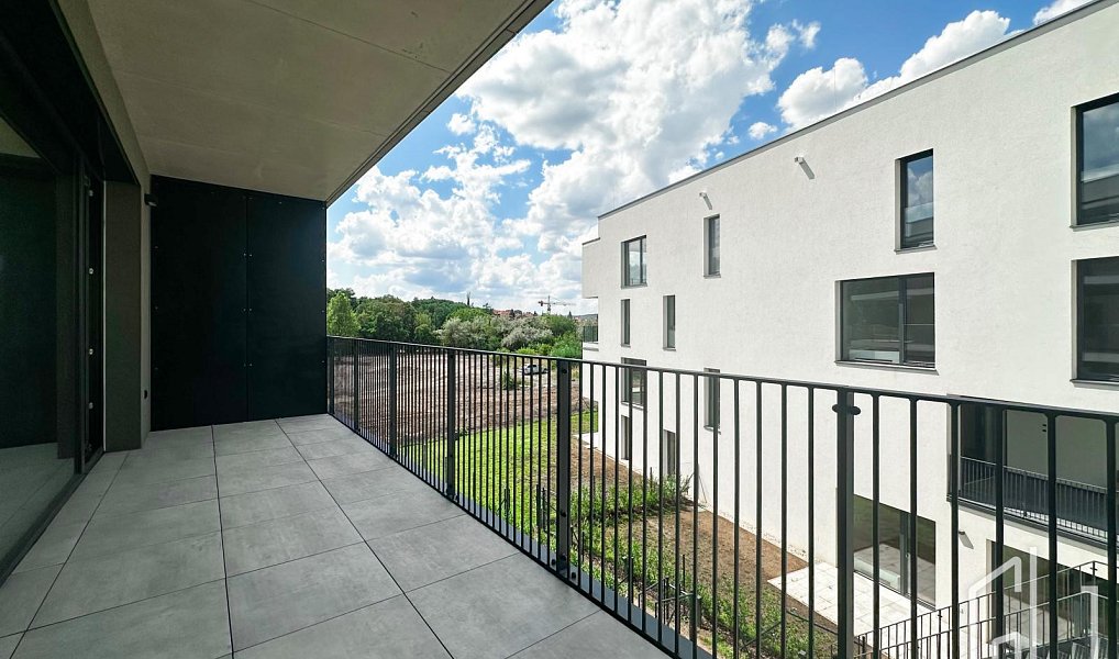 Pronájem bytu 3+kk 86 m², Praha – náhled fotky 2