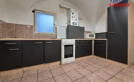 Pronájem bytu 3+1 85 m², Dr. Stejskala, České Budějovice - České Budějovice 1