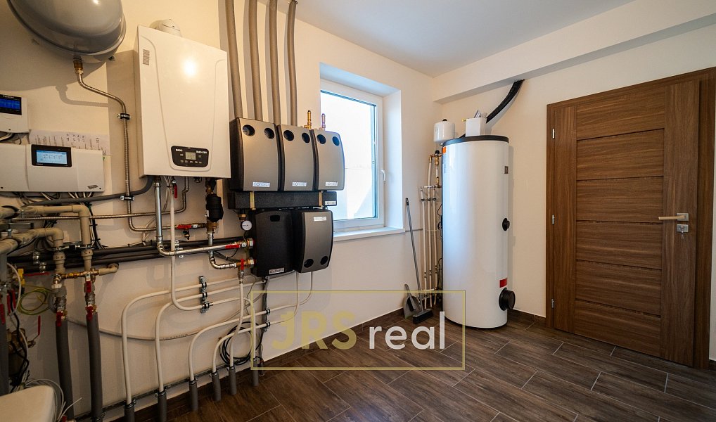 Prodej domu 176 m² s pozemkem 215 m², Novosedly – náhled fotky 19