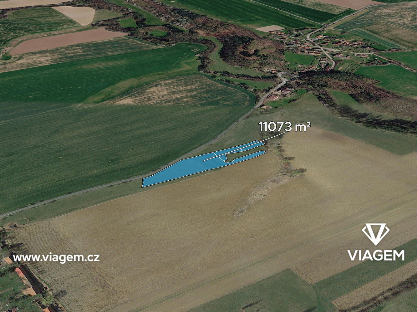 Prodej pole 1 384 m²