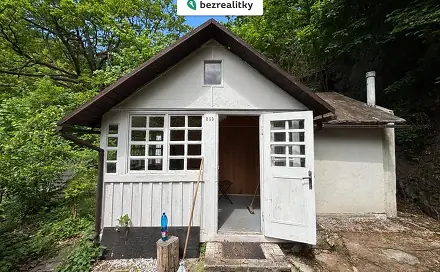 Prodej chaty/chalupy 29 m² s pozemkem 60 m², Jílové u Prahy - Luka pod Medníkem, okres Praha-západ