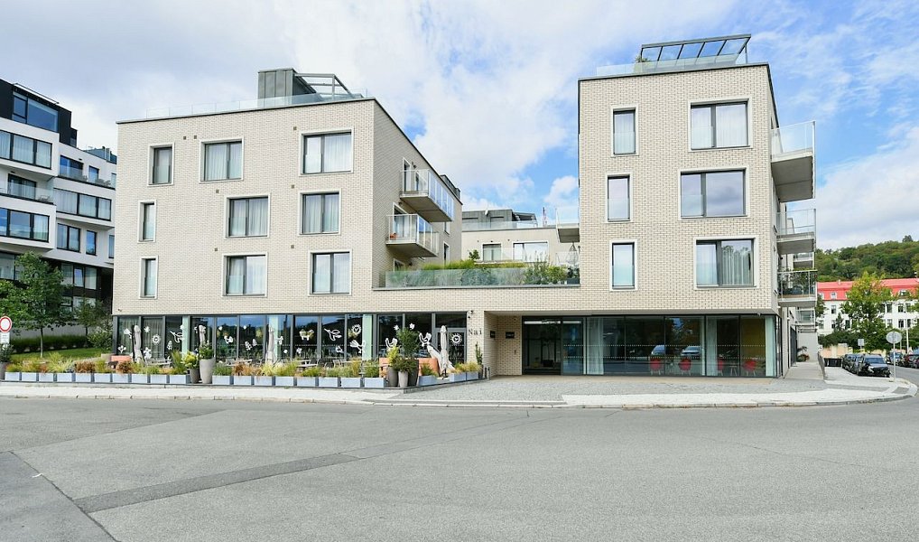 Pronájem bytu 2+kk 76 m², Praha – náhled fotky 19