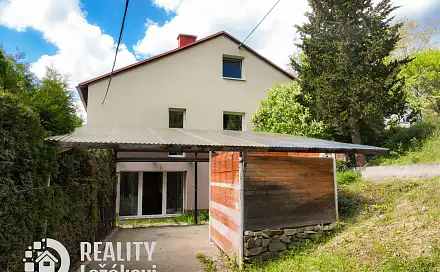 Prodej domu 105 m² s pozemkem 2 427 m², Zděchov, okres Vsetín