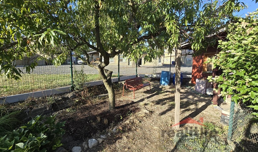 Prodej zahrady 150 m², Opava – náhled fotky 2