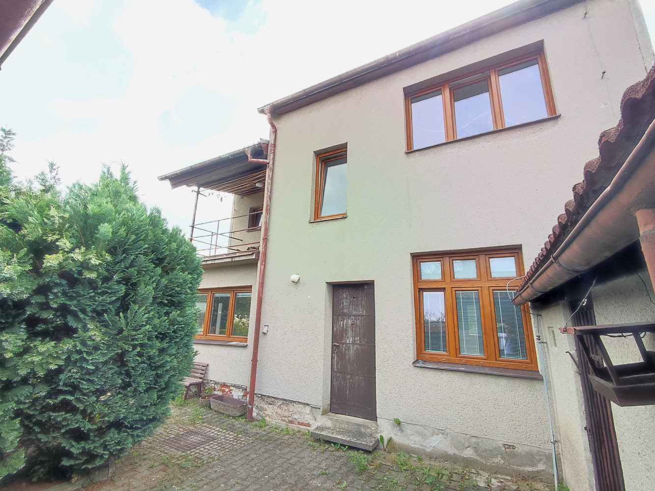Prodej domu 168 m² s pozemkem 277 m² - Mehr