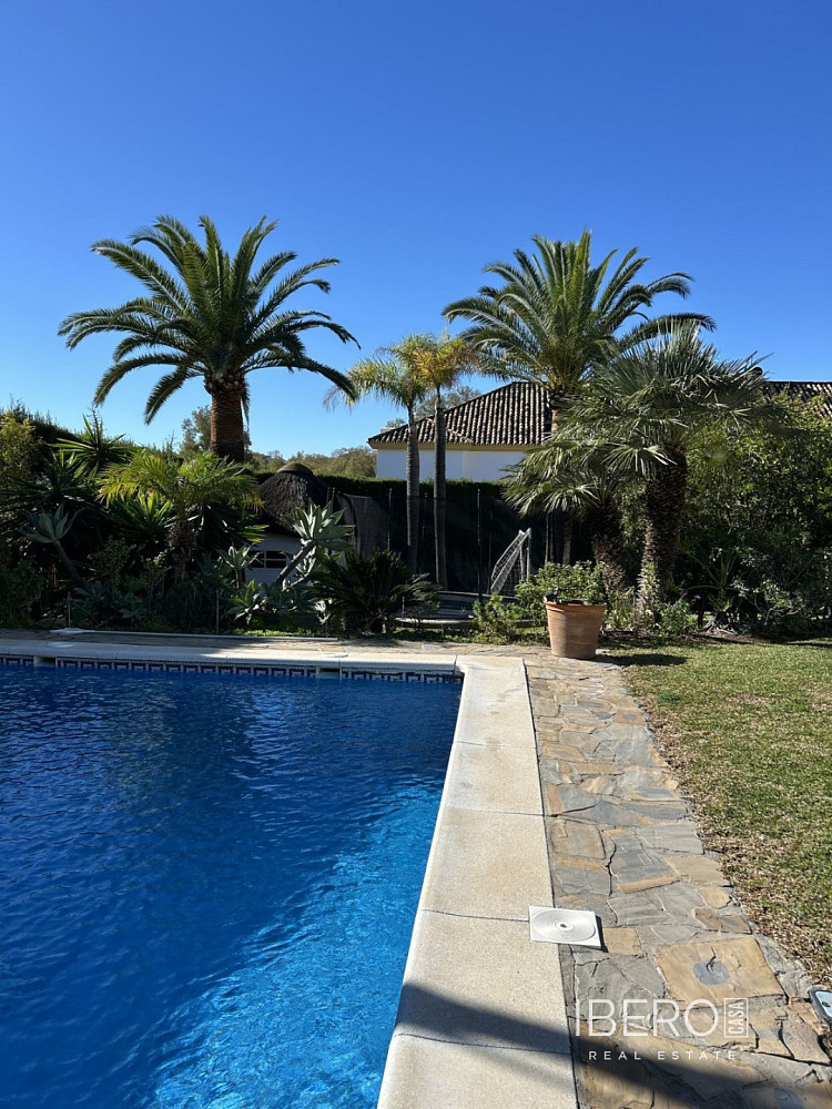 Casa 5+kk – Estepona, El Pilar - Vista 3