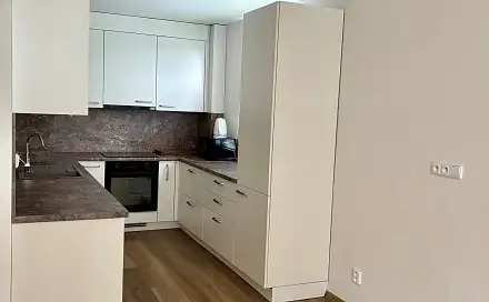 Prodej bytu 3+kk 62 m², Na Stráni, Čelákovice, okres Praha-východ