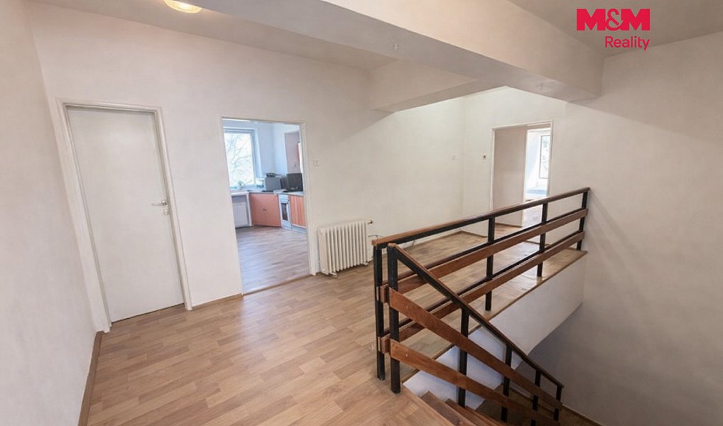 Prodej domu 336 m² s pozemkem 1 894 m², Praha – náhled fotky 21